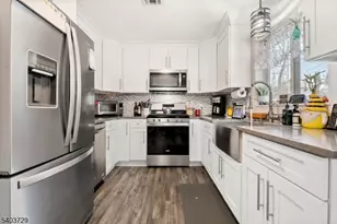 49 Cliffside Trail, Denville, NJ 07834 - Photo 6