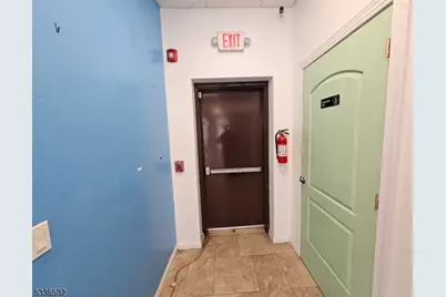 1943 US Highway 22, Scotch Plains Township, NJ 07076 - Photo 12