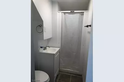 43 Paterson St, Newark, NJ 07105 - Photo 10