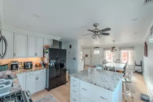 130 Loretta St, Woodbridge Township, NJ 08861 - Photo 4