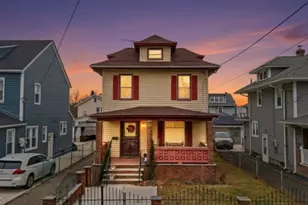 39 Hollywood Ave, Hillside, NJ 07205 - Photo 1