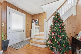39 Hollywood Ave, Hillside, NJ 07205 - Photo 6