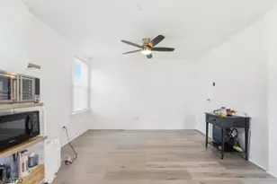 39 Hollywood Ave, Hillside, NJ 07205 - Photo 24