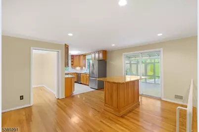 56 Valley Rd, Berkeley Heights Township, NJ 07922 - Photo 12