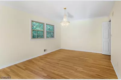 56 Valley Rd, Berkeley Heights Township, NJ 07922 - Photo 6