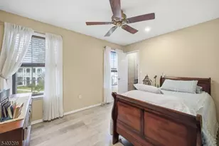 243 Wycoff Way, East Brunswick Township, NJ 08816 - Photo 4