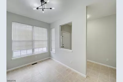 28 Gordon Cir, Parsippany, NJ 07054 - Photo 6