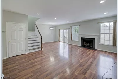 28 Gordon Cir, Parsippany, NJ 07054 - Photo 14