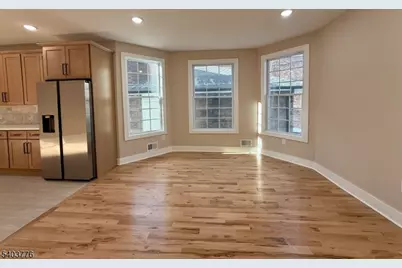 90 Lehigh Ave, Newark, NJ 07112 - Photo 12