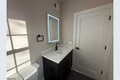 90 Lehigh Ave, Newark, NJ 07112 - Photo 28