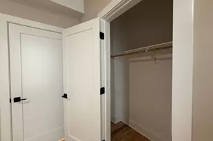 90 Lehigh Ave, Newark, NJ 07112 - Photo 32