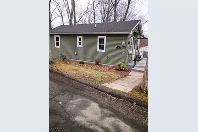 20 Fiske Trl, Hopatcong, NJ 07843 - Photo 2