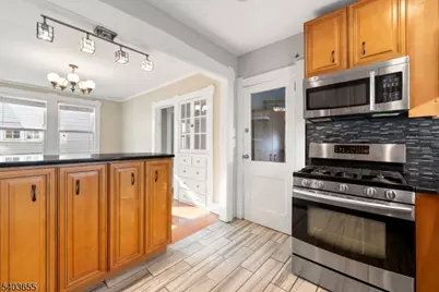 226 Park St #2, Montclair, NJ 07042 - Photo 6