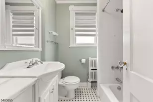 226 Park St, Montclair, NJ 07042 - Photo 14