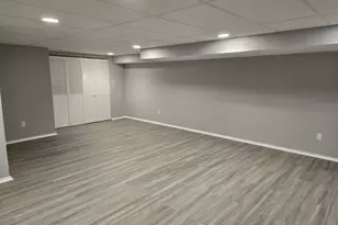 38 Foxhill Ln, Hillsborough Township, NJ 08844 - Photo 4