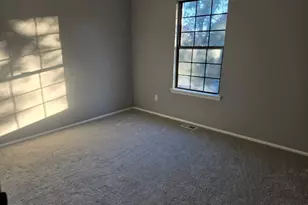 38 Foxhill Ln, Hillsborough Township, NJ 08844 - Photo 8