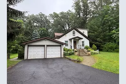 22 Hillcrest Rd, Warren Township, NJ 07059 - Photo 1