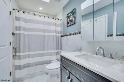 304 Maplecrest Rd, Edison Twp., NJ 08820 - Photo 28