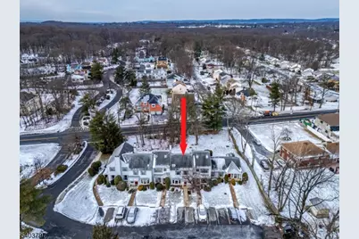 304 Maplecrest Rd, Edison Twp., NJ 08820 - Photo 6