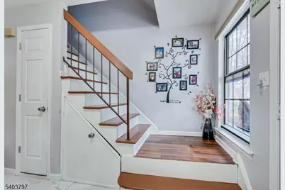 304 Maplecrest Rd, Edison Twp., NJ 08820 - Photo 24