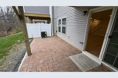 614 Fremont Ave, Manalapan Township, NJ 07746 - Photo 10