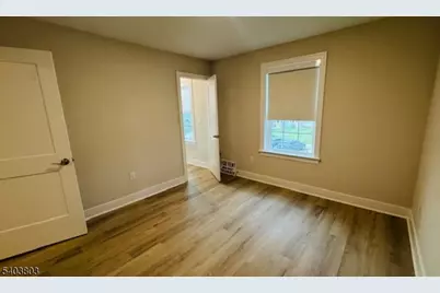 614 Fremont Ave, Manalapan Township, NJ 07746 - Photo 2