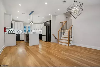 30 Hemlock Ter, Springfield, NJ 07081 - Photo 8