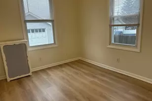 136 Carlton Ave, East Rutherford, NJ 07073 - Photo 10