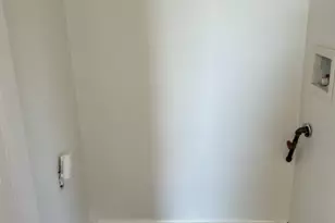 136 Carlton Ave, East Rutherford, NJ 07073 - Photo 12