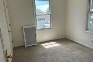 136 Carlton Ave, East Rutherford, NJ 07073 - Photo 10