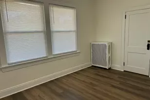 136 Carlton Ave, East Rutherford, NJ 07073 - Photo 8