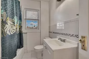 983 Colonial Ave, Union Township, NJ 07083 - Photo 10