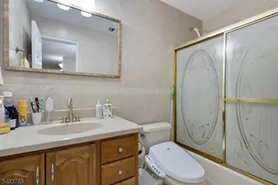 8 Curtis Dr, Lincoln Park, NJ 07035 - Photo 18