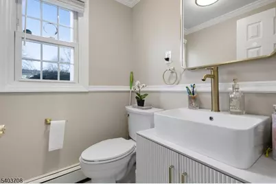 8 Curtis Dr, Lincoln Park, NJ 07035 - Photo 10