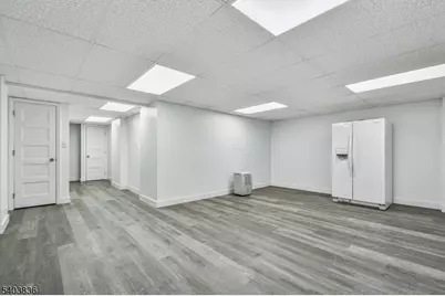 29 Summerhill Dr, Parsippany, NJ 07950 - Photo 18