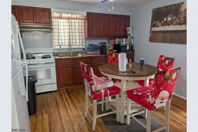 313 Palmer St, Elizabeth, NJ 07202 - Photo 6