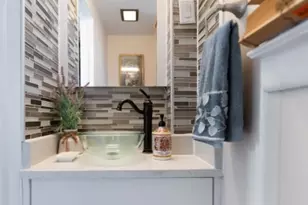 10 Trinity Pl, Kearny, NJ 07032 - Photo 14