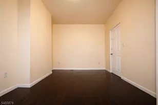 184 S 6th St, Newark, NJ 07103 - Photo 4