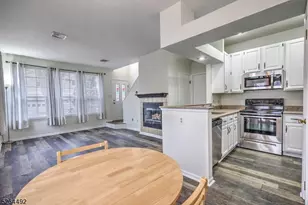 70 High Pond Ln, Bedminster Township, NJ 07921 - Photo 6