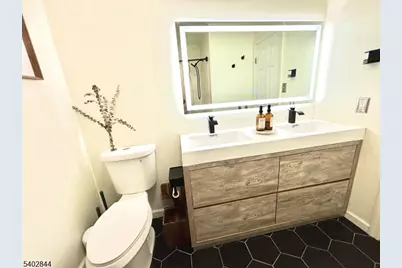 702 Pinehurst- #7, Union Township, NJ 07083 - Photo 14