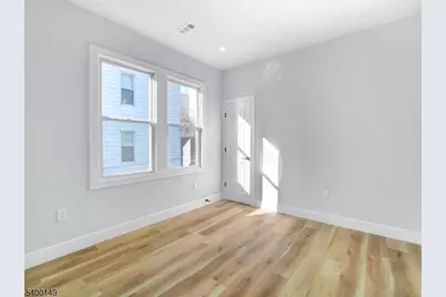 5 Krotik Pl, Irvington, NJ 07111 - Photo 18