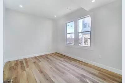 5 Krotik Pl, Irvington, NJ 07111 - Photo 16