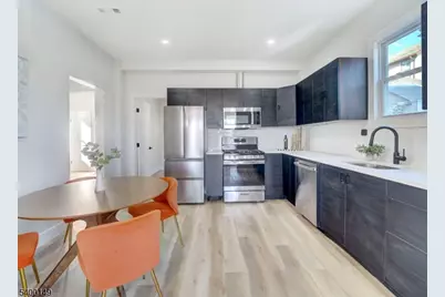 5 Krotik Pl, Irvington, NJ 07111 - Photo 6