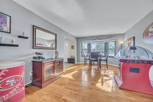 40 Michelle Ln, Hillsborough Township, NJ 08844 - Photo 20