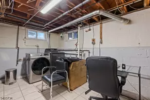 148 Locust Dr, Union Township, NJ 07083 - Photo 22