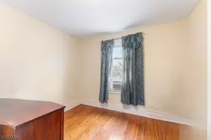 92 N 19th St, East Orange, NJ 07017 - Photo 10