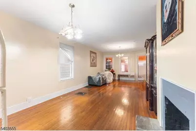 92 N 19th St, East Orange, NJ 07017 - Photo 4
