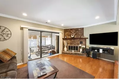 126 Leah Ct, South Brunswick Township, NJ 08810 - Photo 6