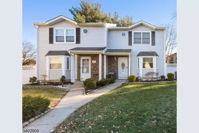 126 Leah Ct, South Brunswick Township, NJ 08810 - Photo 1