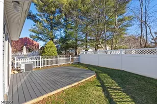 126 Leah Ct, South Brunswick Township, NJ 08810 - Photo 18